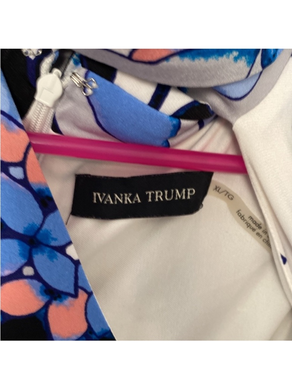 Ivanka Trump Sleeveless Blue Floral Knee Length Shift Dress - Picture 2 of 6